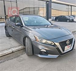 نیسان ئەلتیما